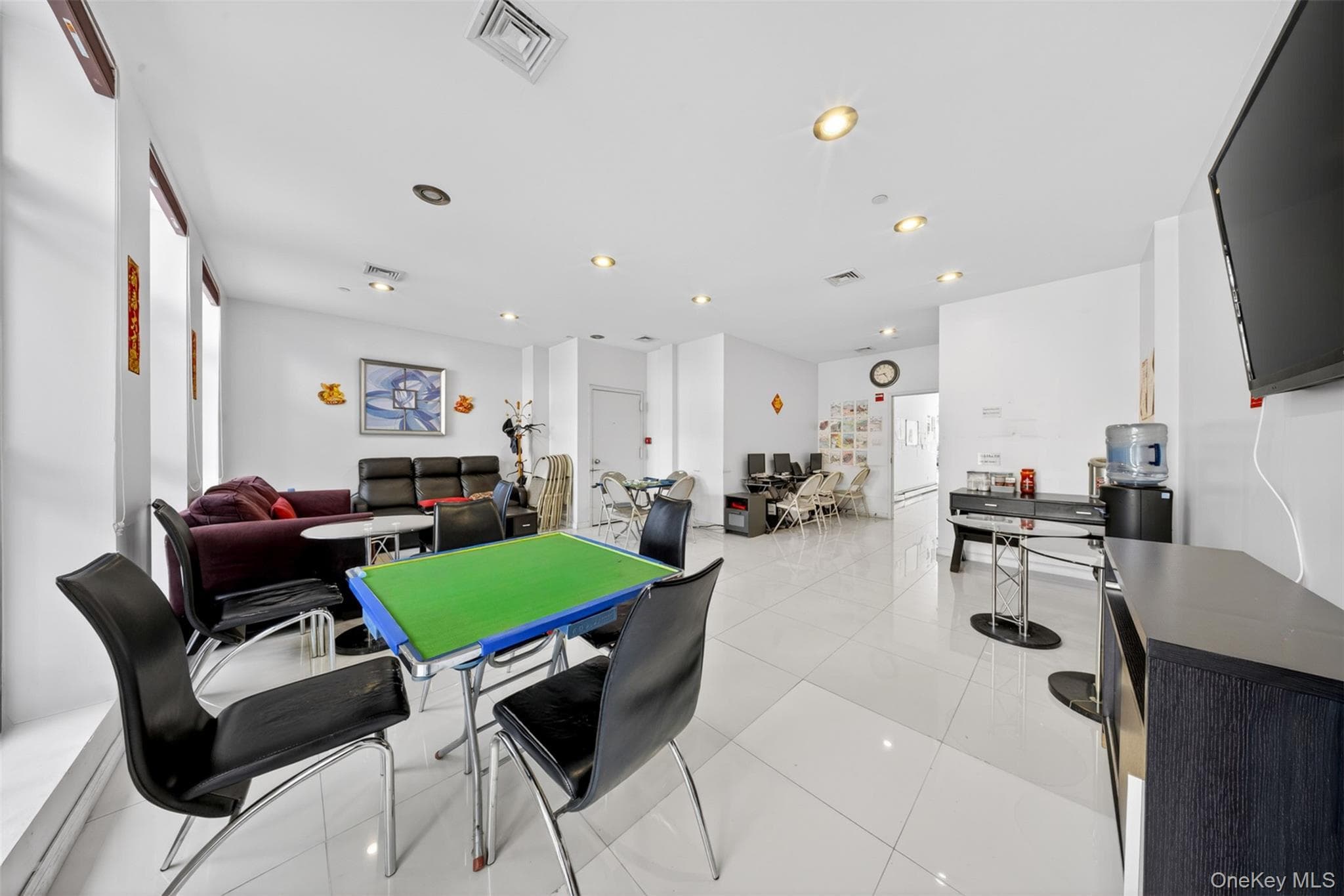 82-20 Britton Avenue thumbnail 8