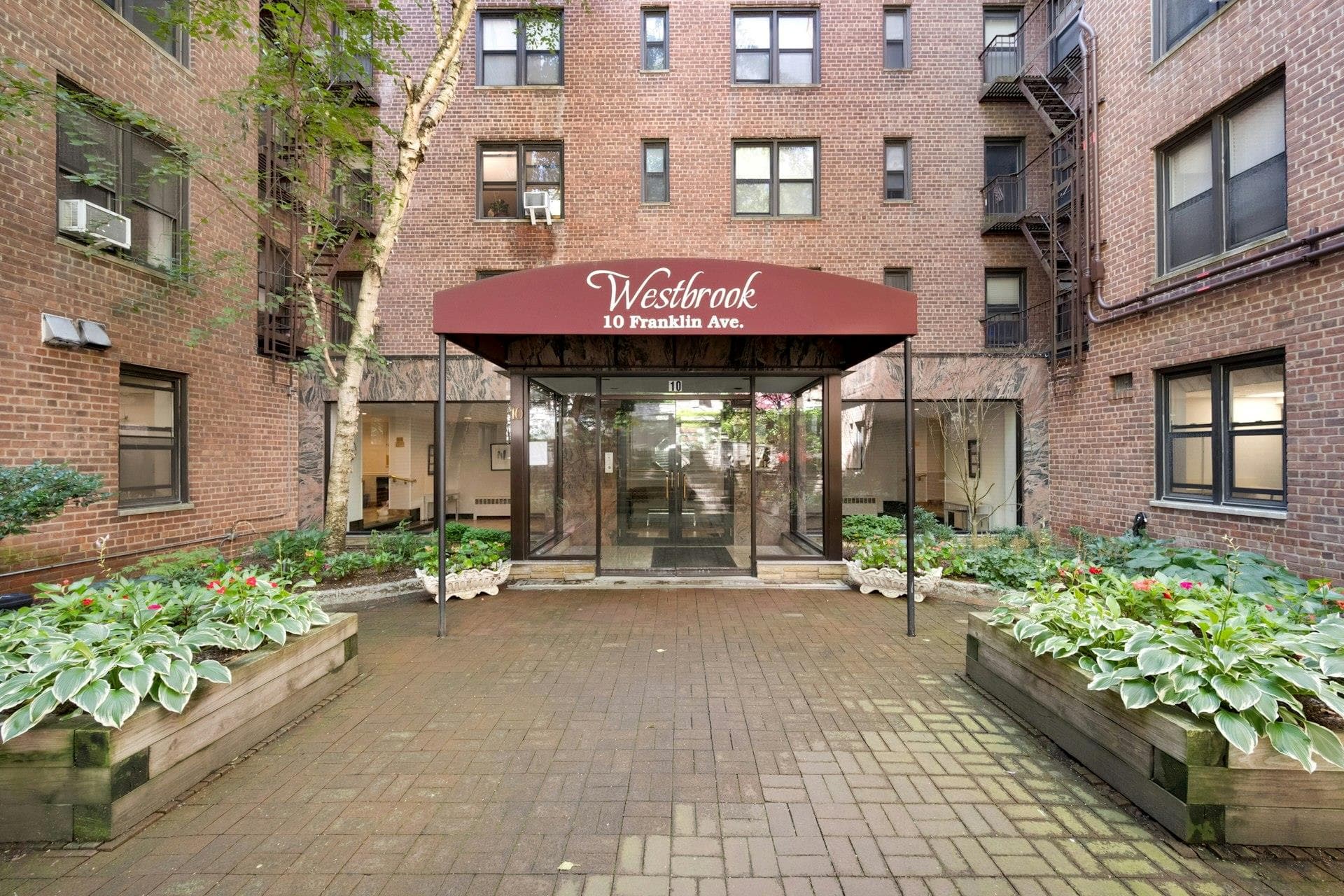 10 Franklin Avenue Unit: 6J, White Plains