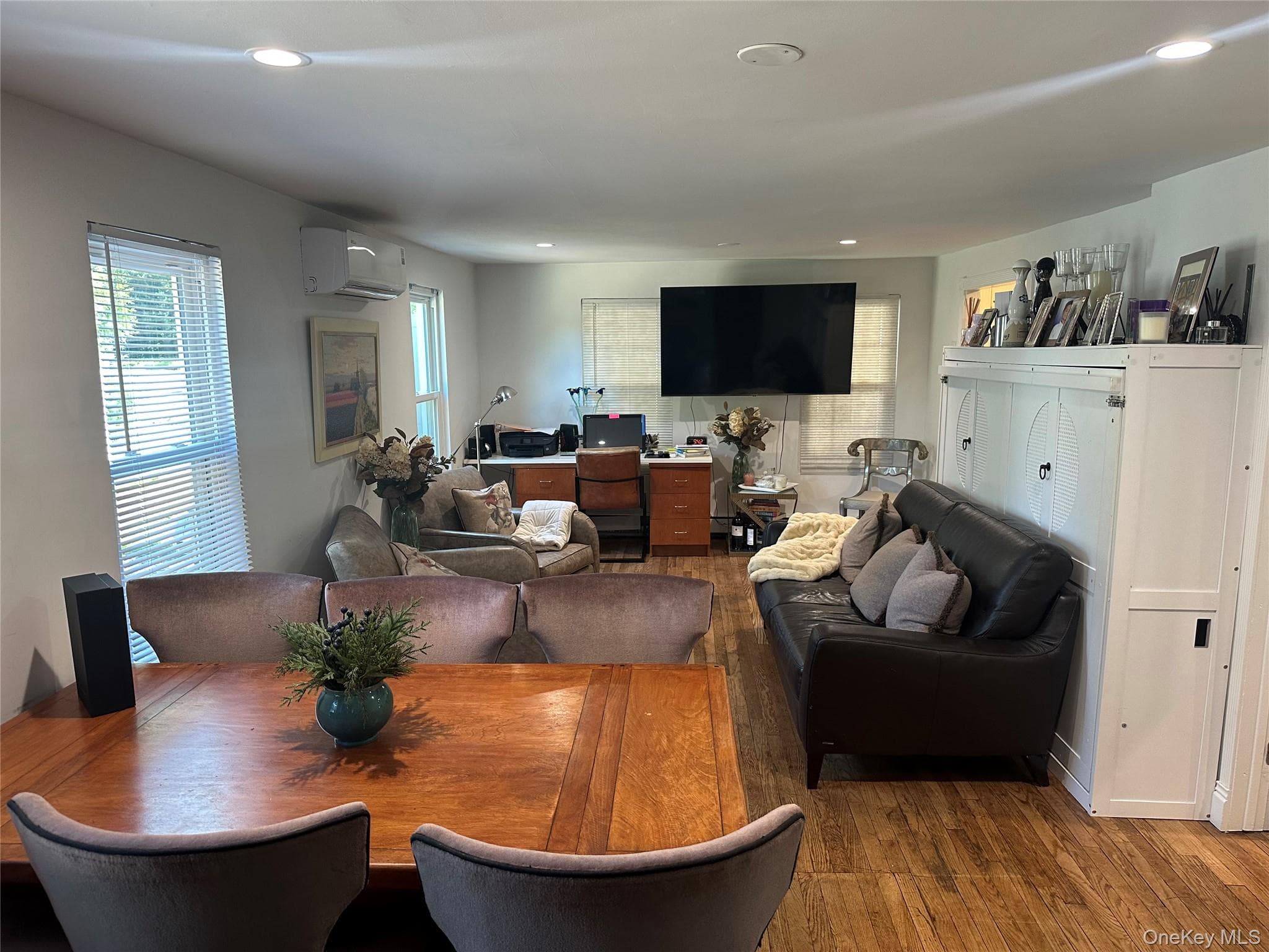 970 E Main Street thumbnail 8