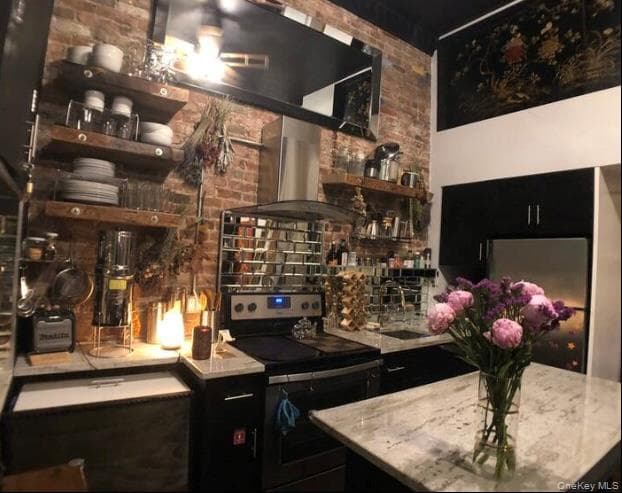234 E 14th Street Unit: 1B thumbnail 3