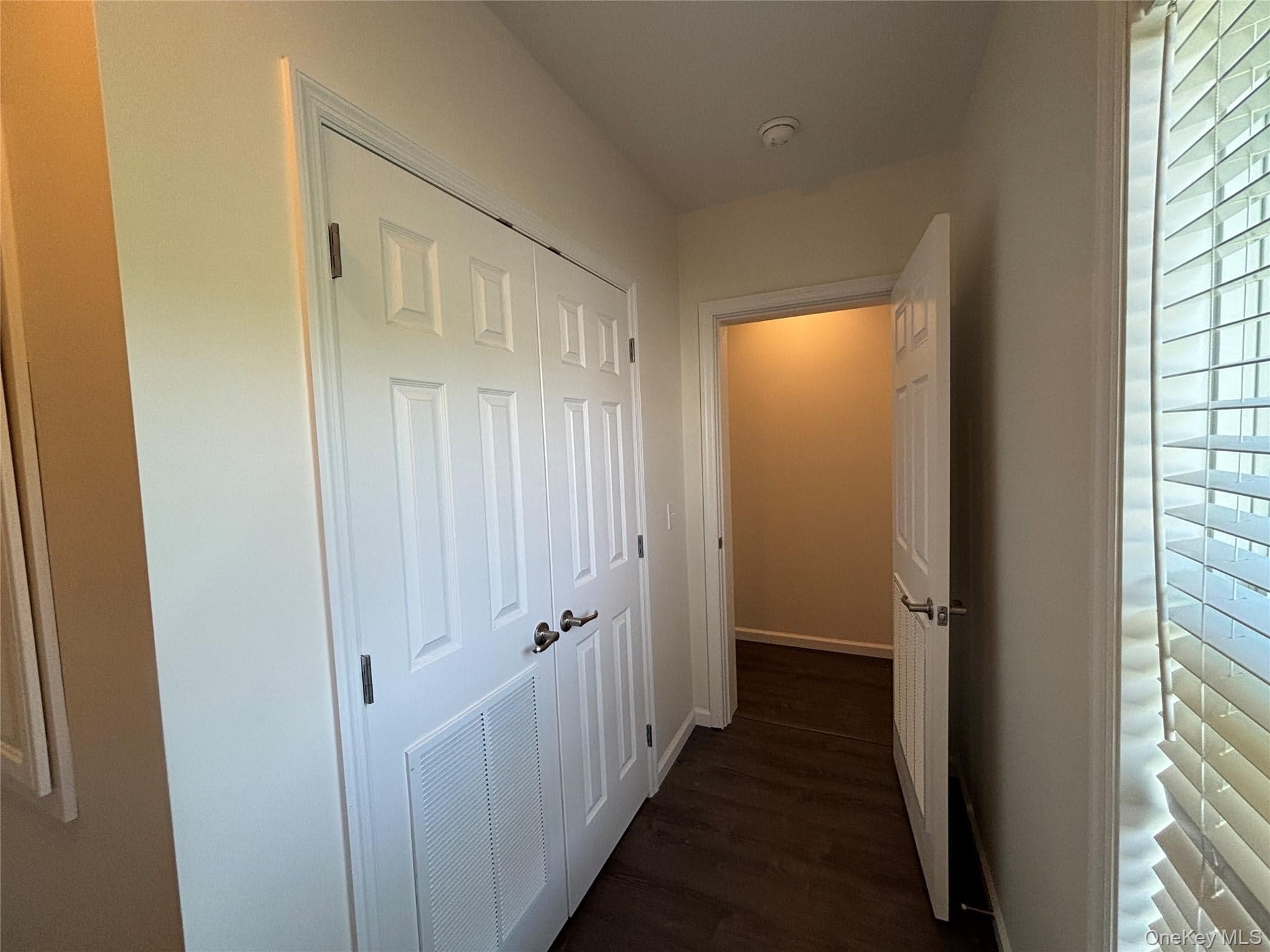 1661 Old Country Road Unit: 563 thumbnail 26