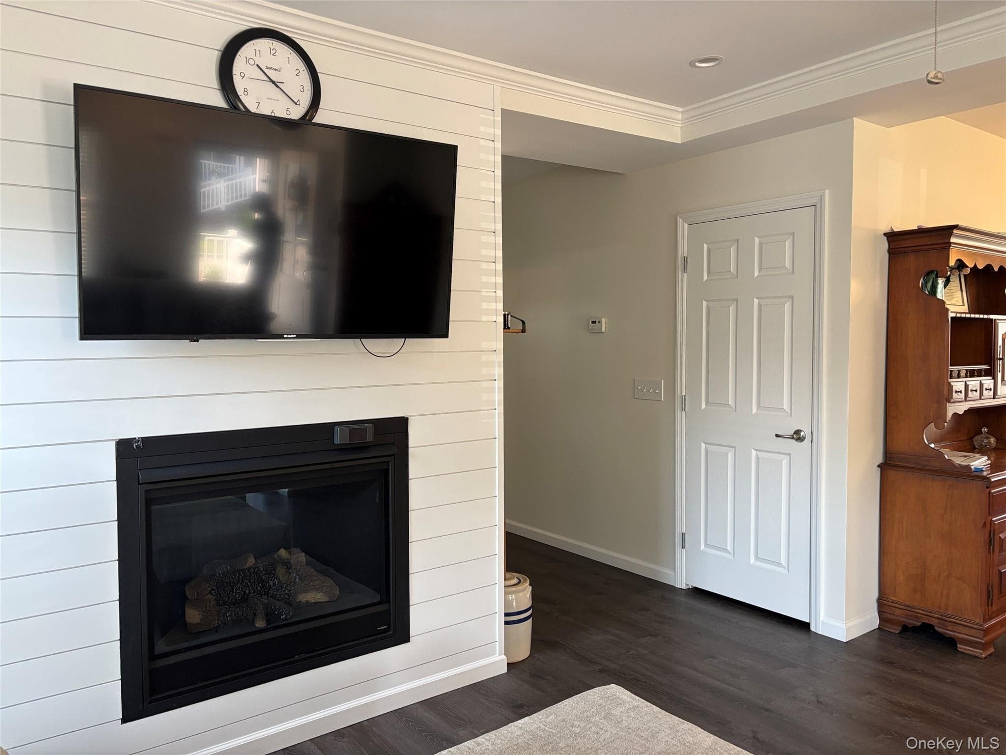 1661 Old Country Road Unit: 563 thumbnail 16
