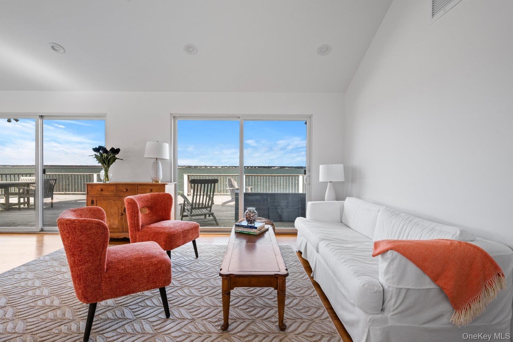 654A Dune Road thumbnail 10