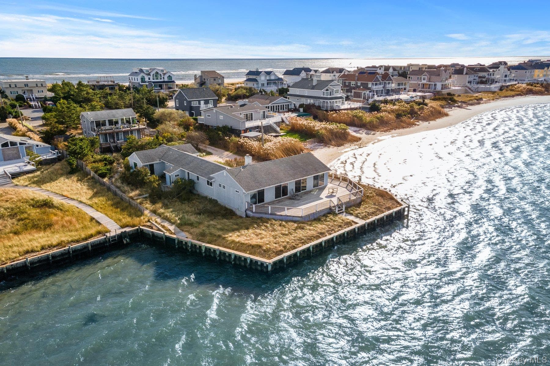 654A Dune Road thumbnail 36