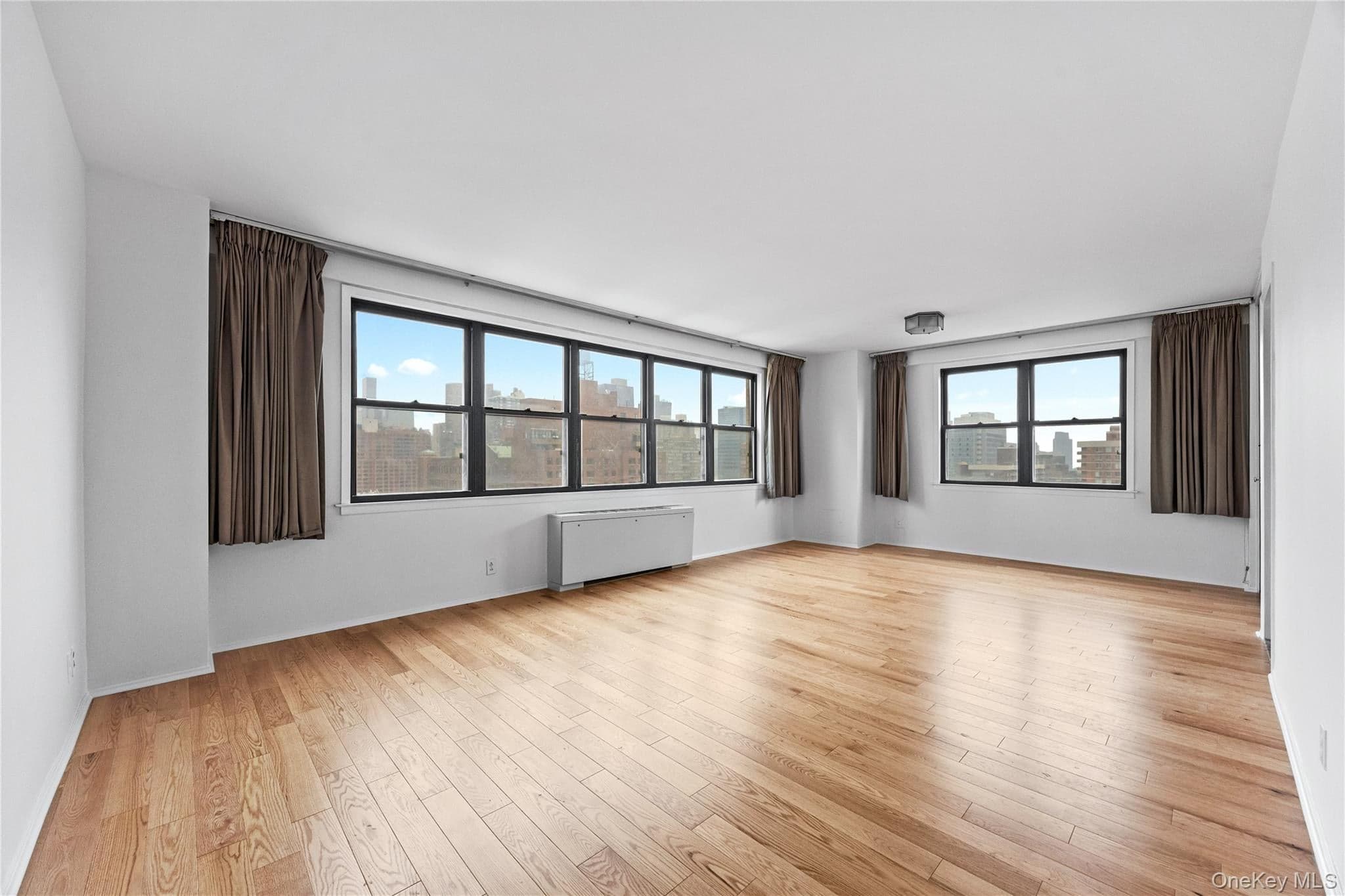 201 E 28th Street Unit: 16AB thumbnail 11