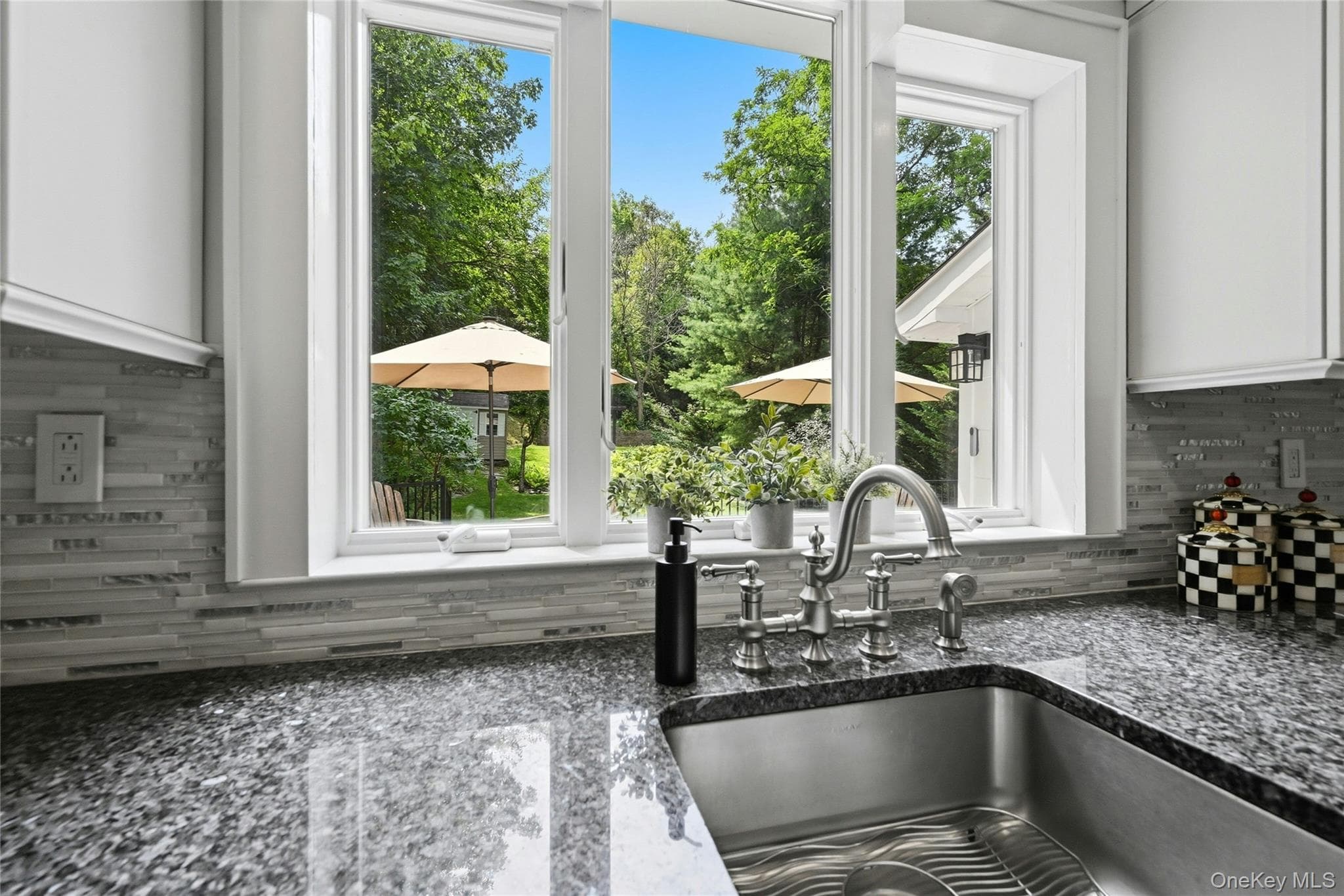 18 Washington Place thumbnail 18