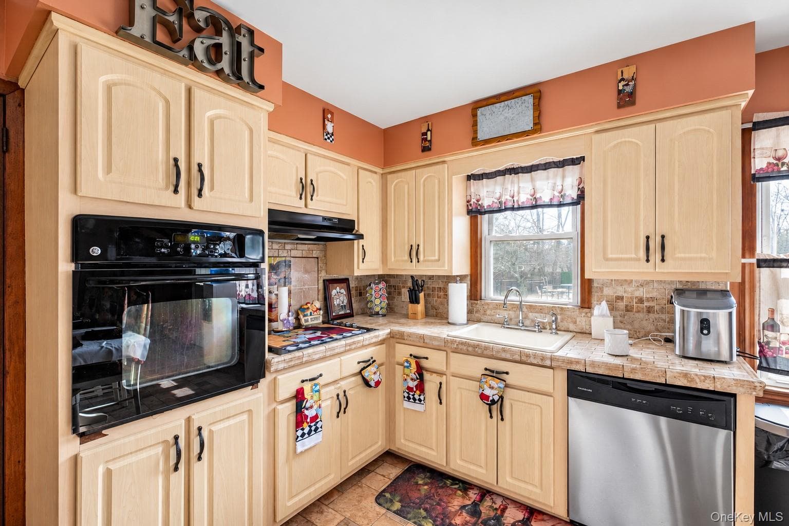 270 Old Commack Road thumbnail 7