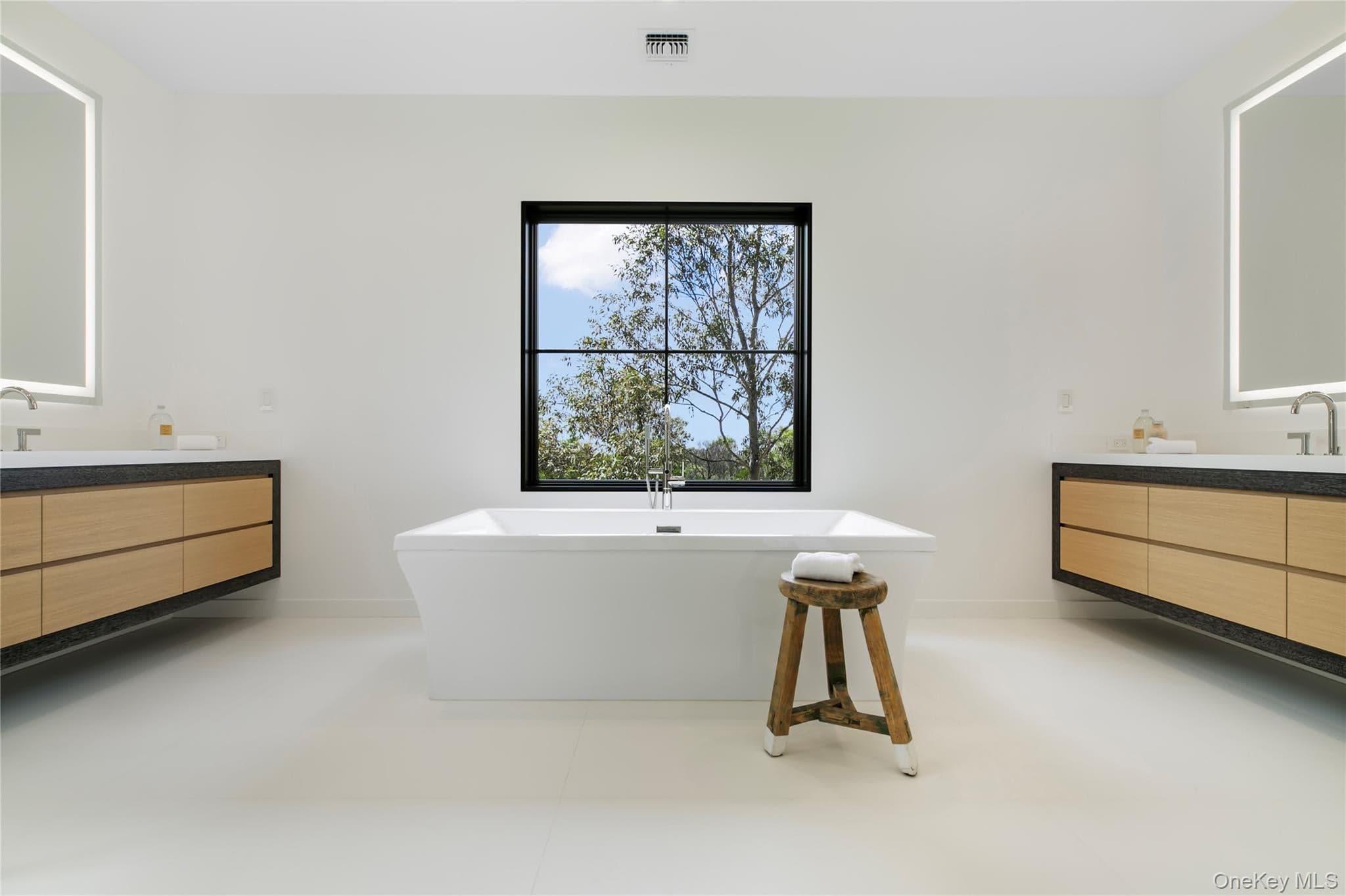 158 Cobb Road thumbnail 10