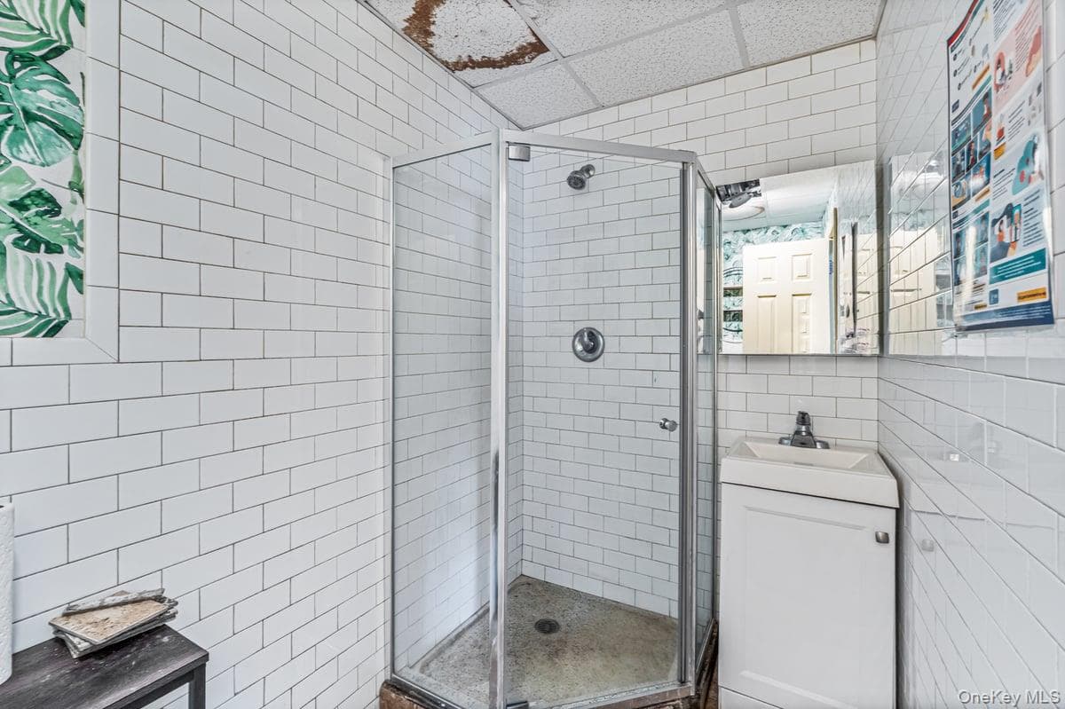 75 Windsor Avenue thumbnail 40