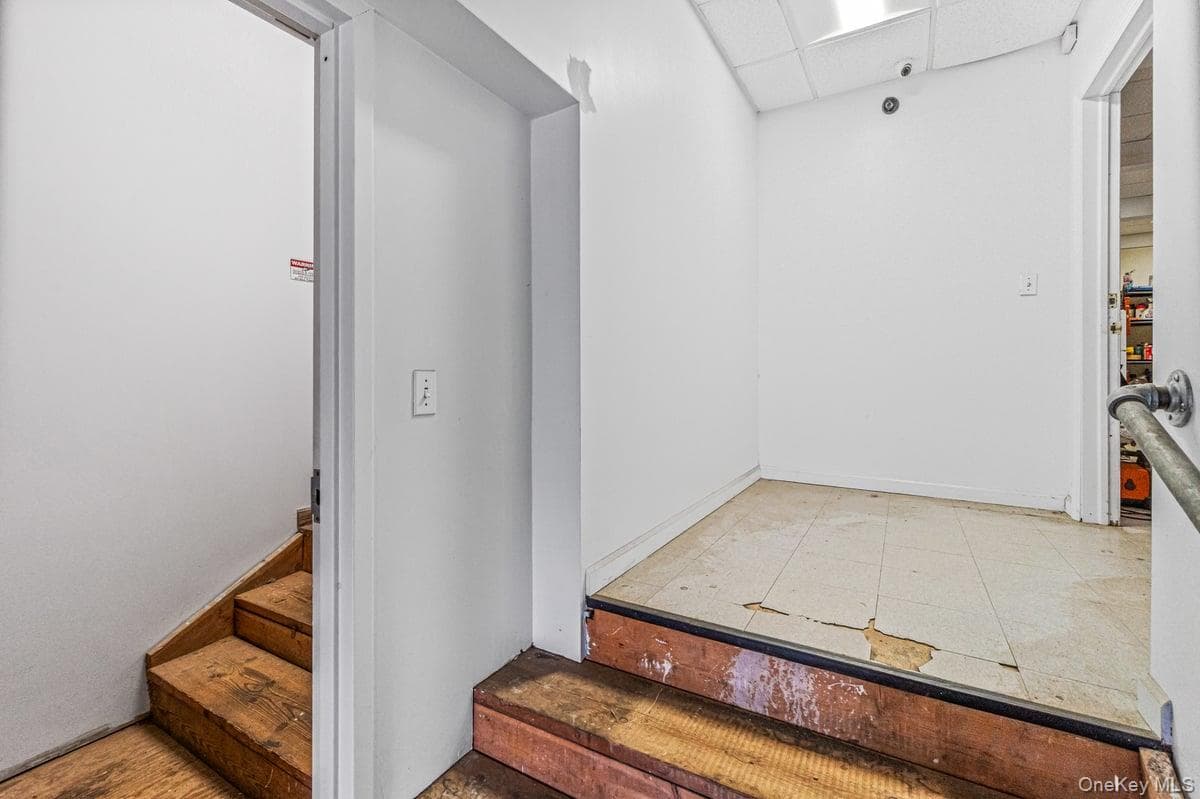 75 Windsor Avenue thumbnail 11
