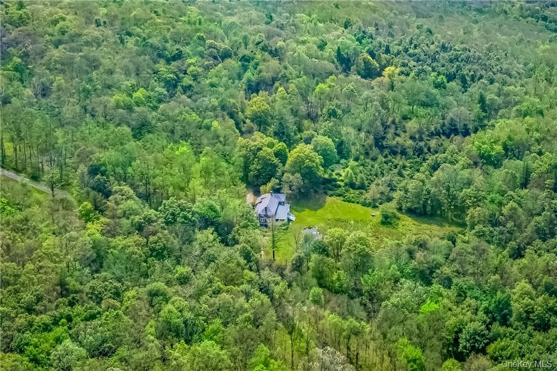 220 Vista Maria Road thumbnail 6