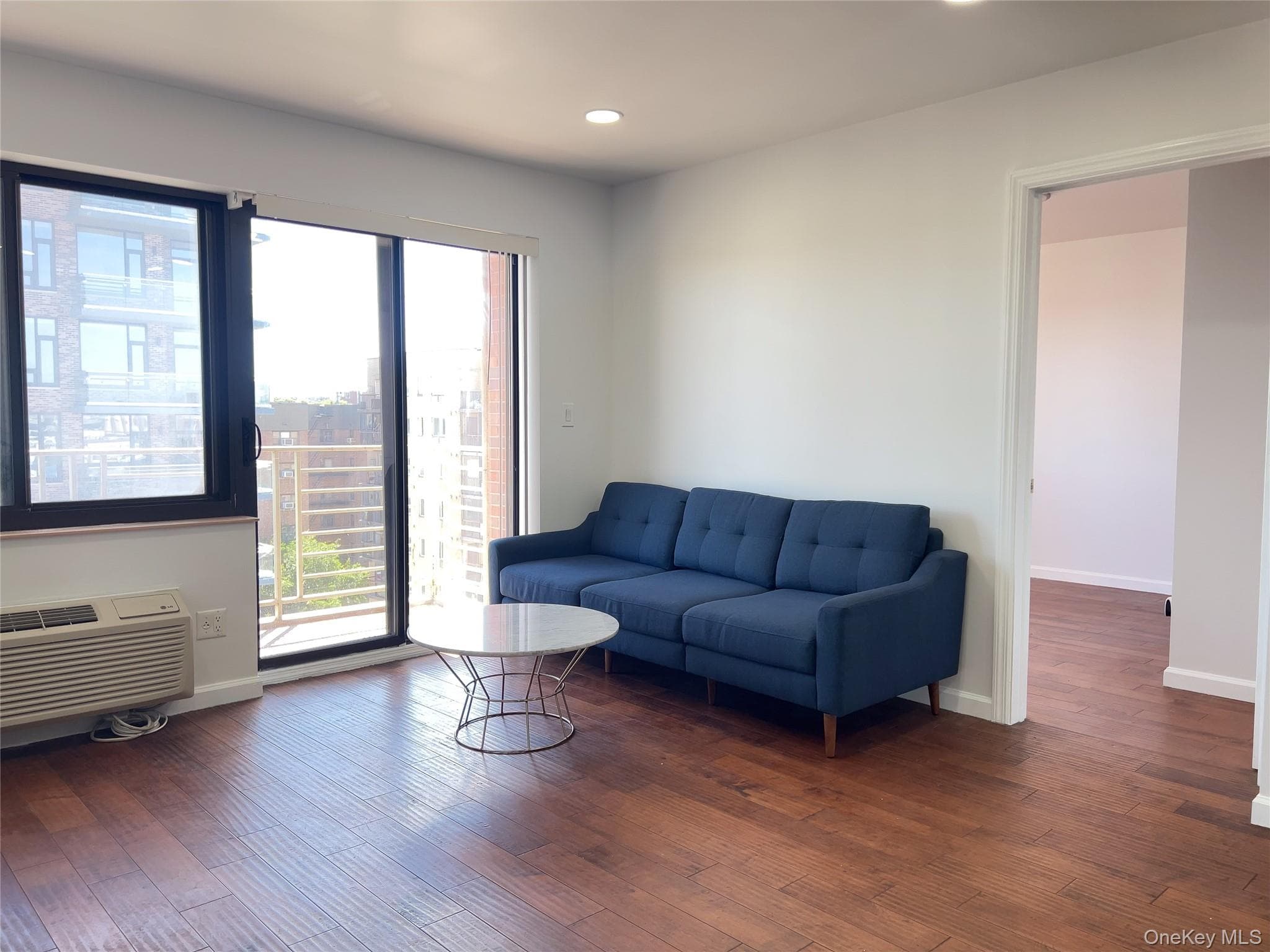 3138 137th Street Unit: 7B thumbnail 2