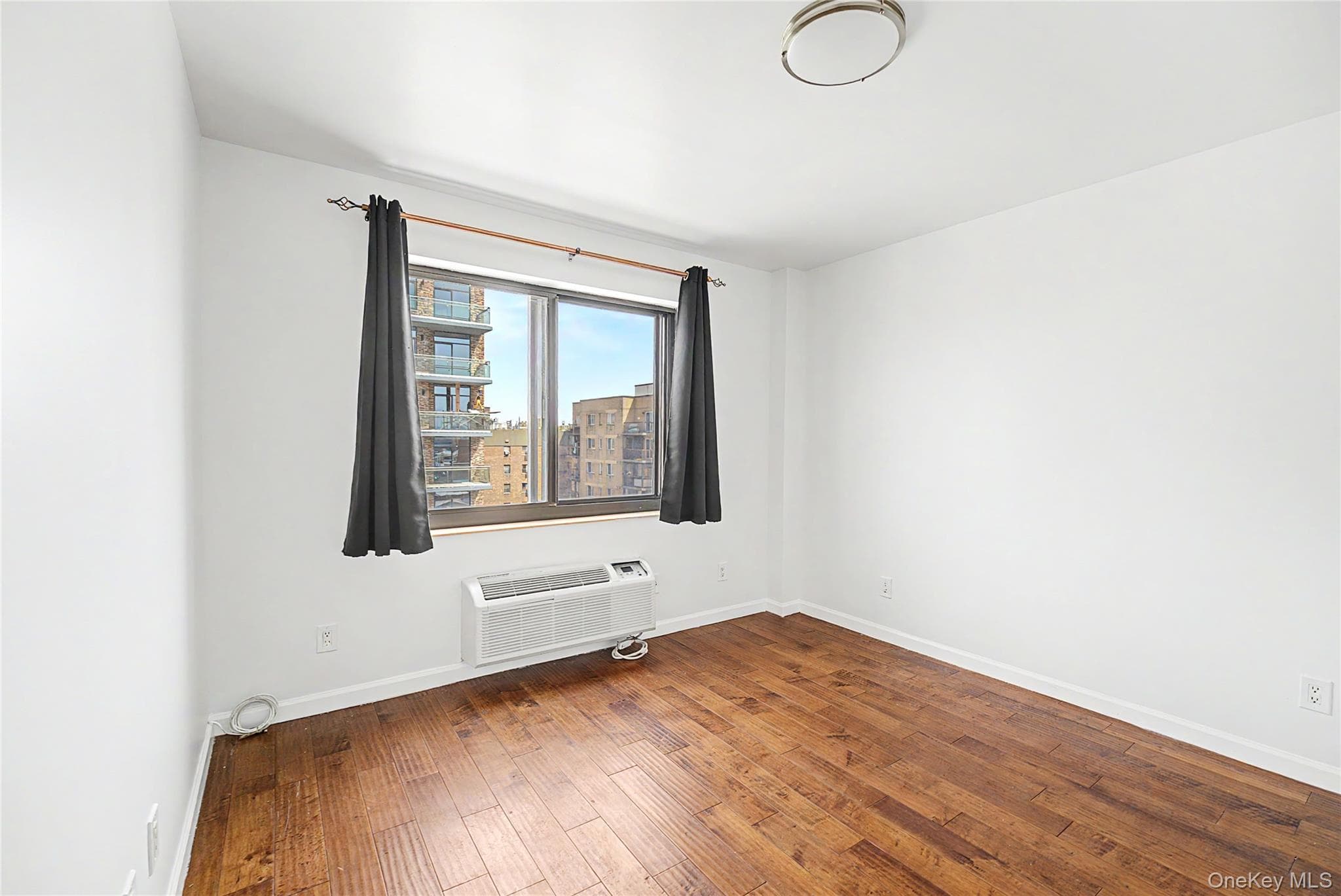 3138 137th Street Unit: 7B thumbnail 7