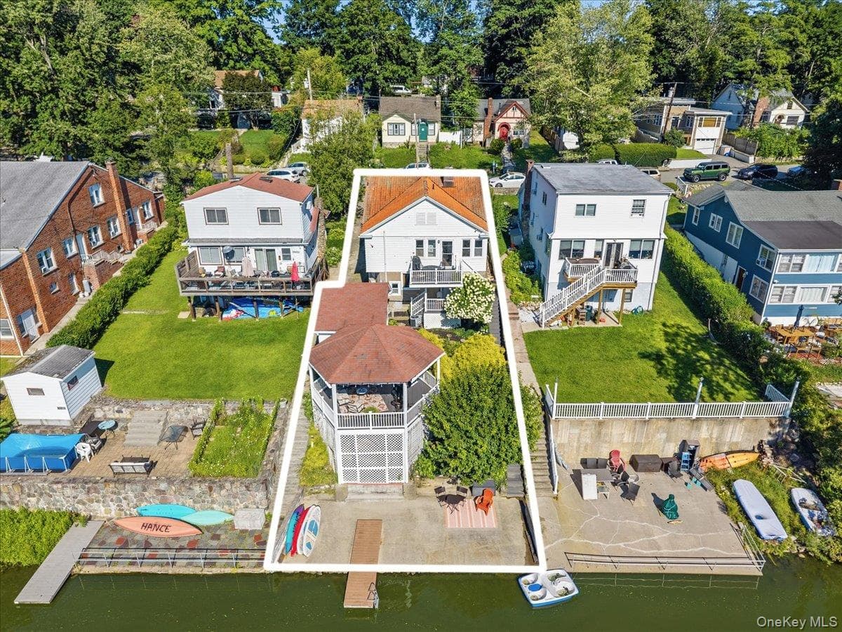 65 Lake Drive thumbnail 8