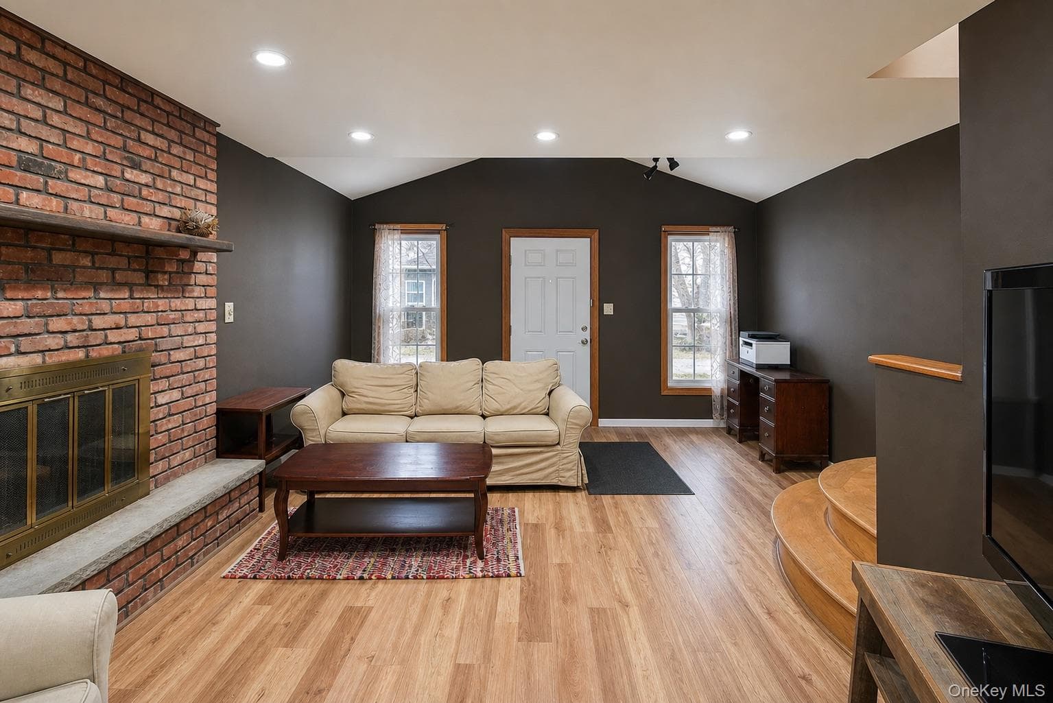 27 Avondale Street thumbnail 6