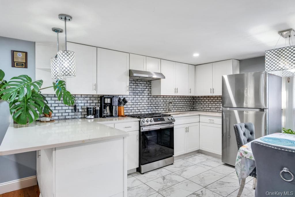 229 W Montauk Highway Unit: 87A thumbnail 8
