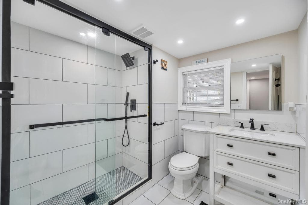 229 W Montauk Highway Unit: 87A thumbnail 15