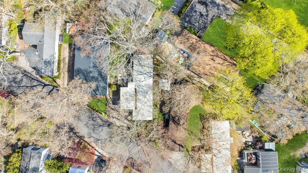 229 W Montauk Highway Unit: 87A thumbnail 24