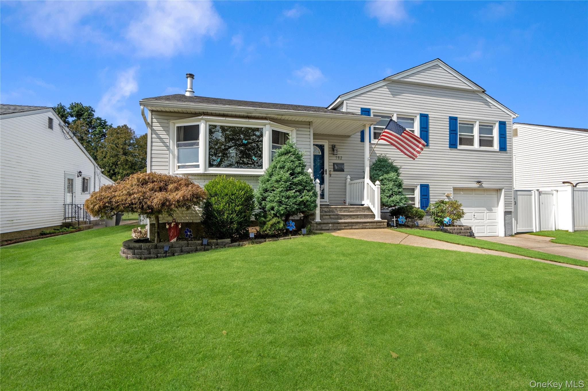 582 Benton Road thumbnail 2
