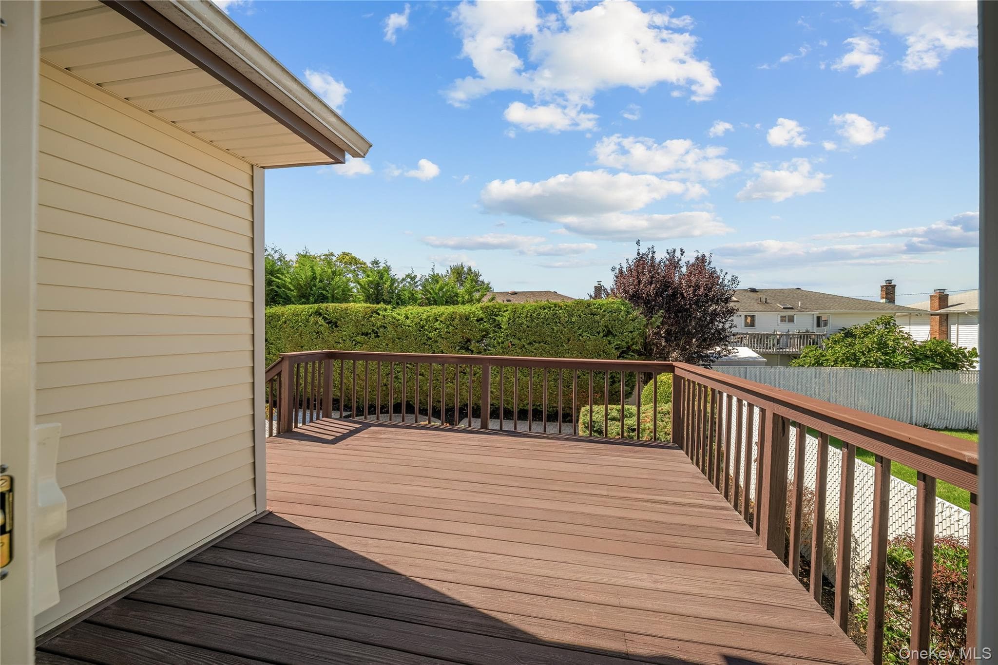 3260 Shore Road thumbnail 35