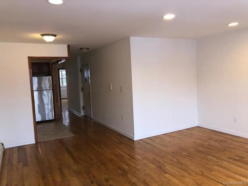 17225 91st Avenue thumbnail 9