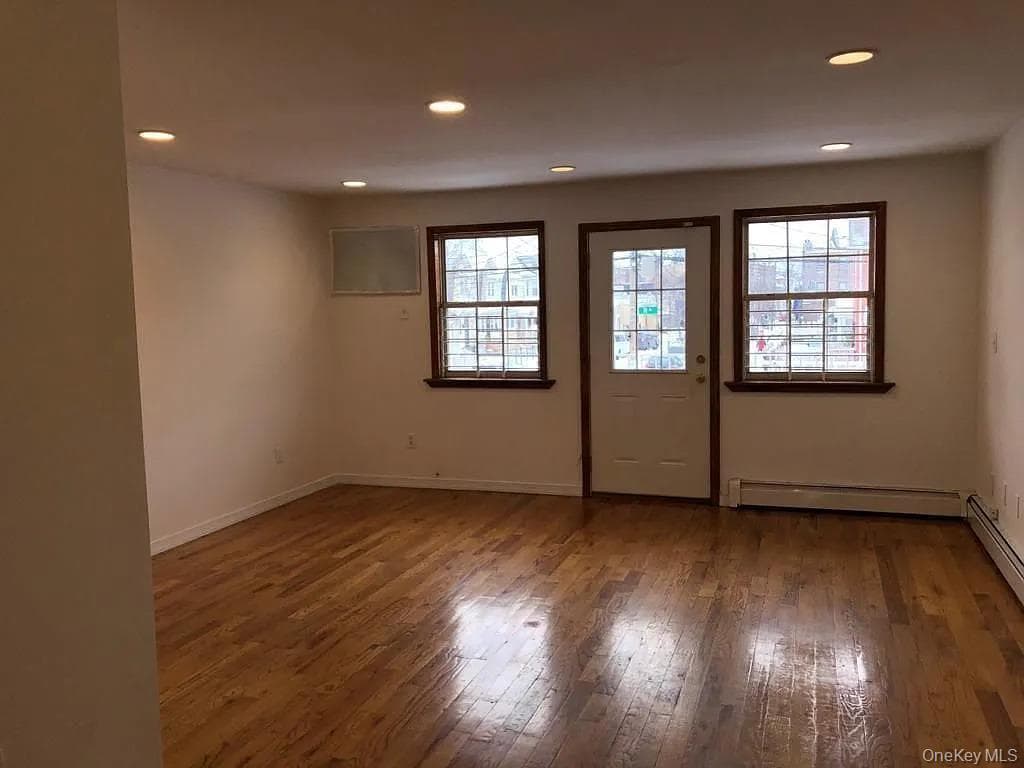 17225 91st Avenue thumbnail 6