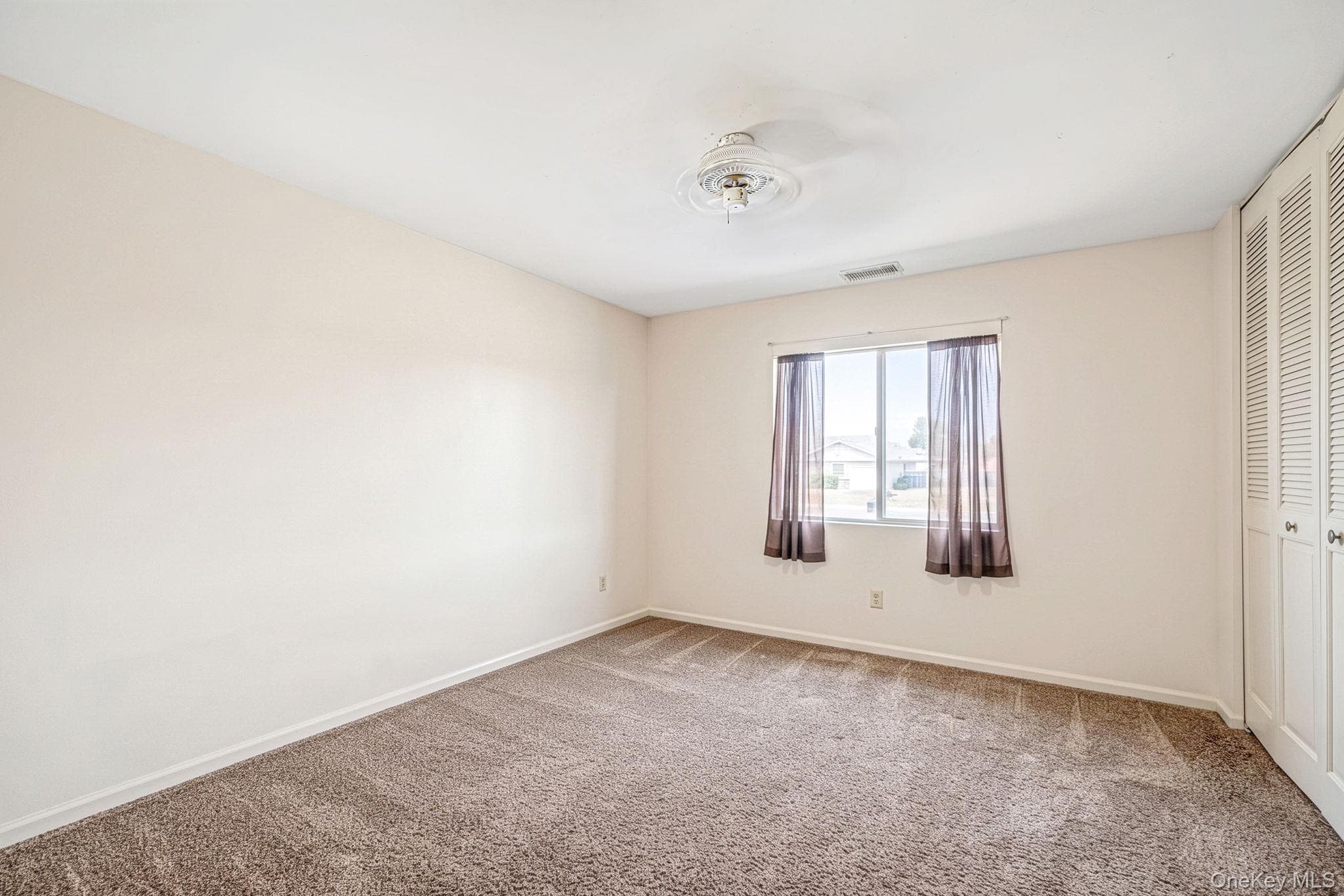 241 Birchwood Road thumbnail 13