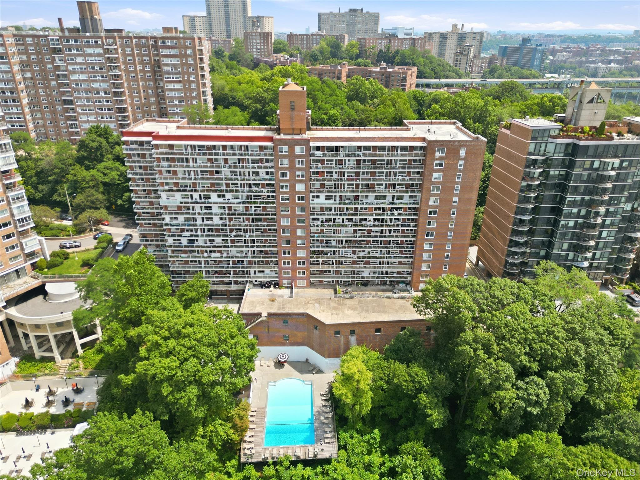 2575 Palisade Avenue Unit: 11J thumbnail 11