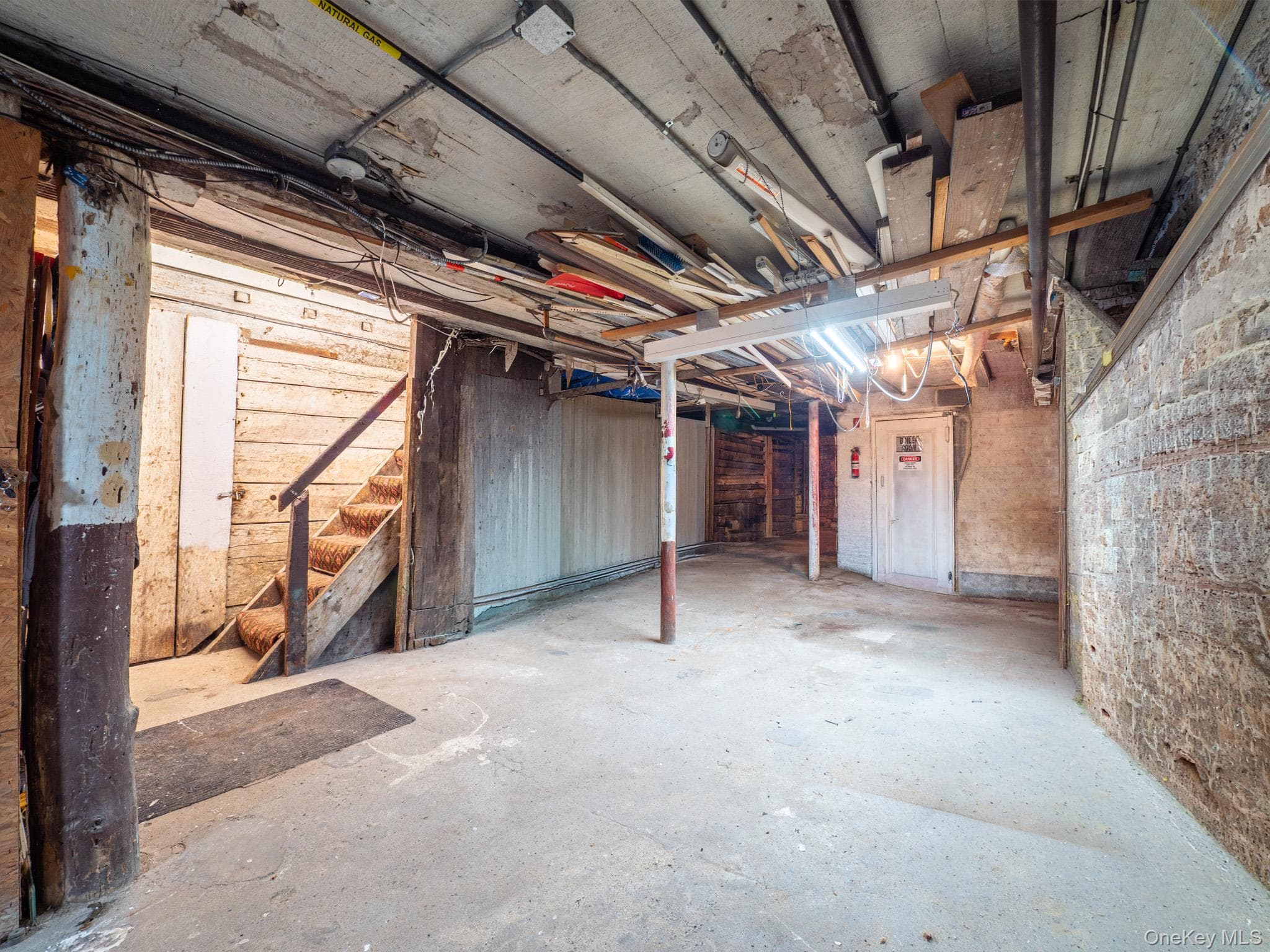 236 Suydam Street thumbnail 22