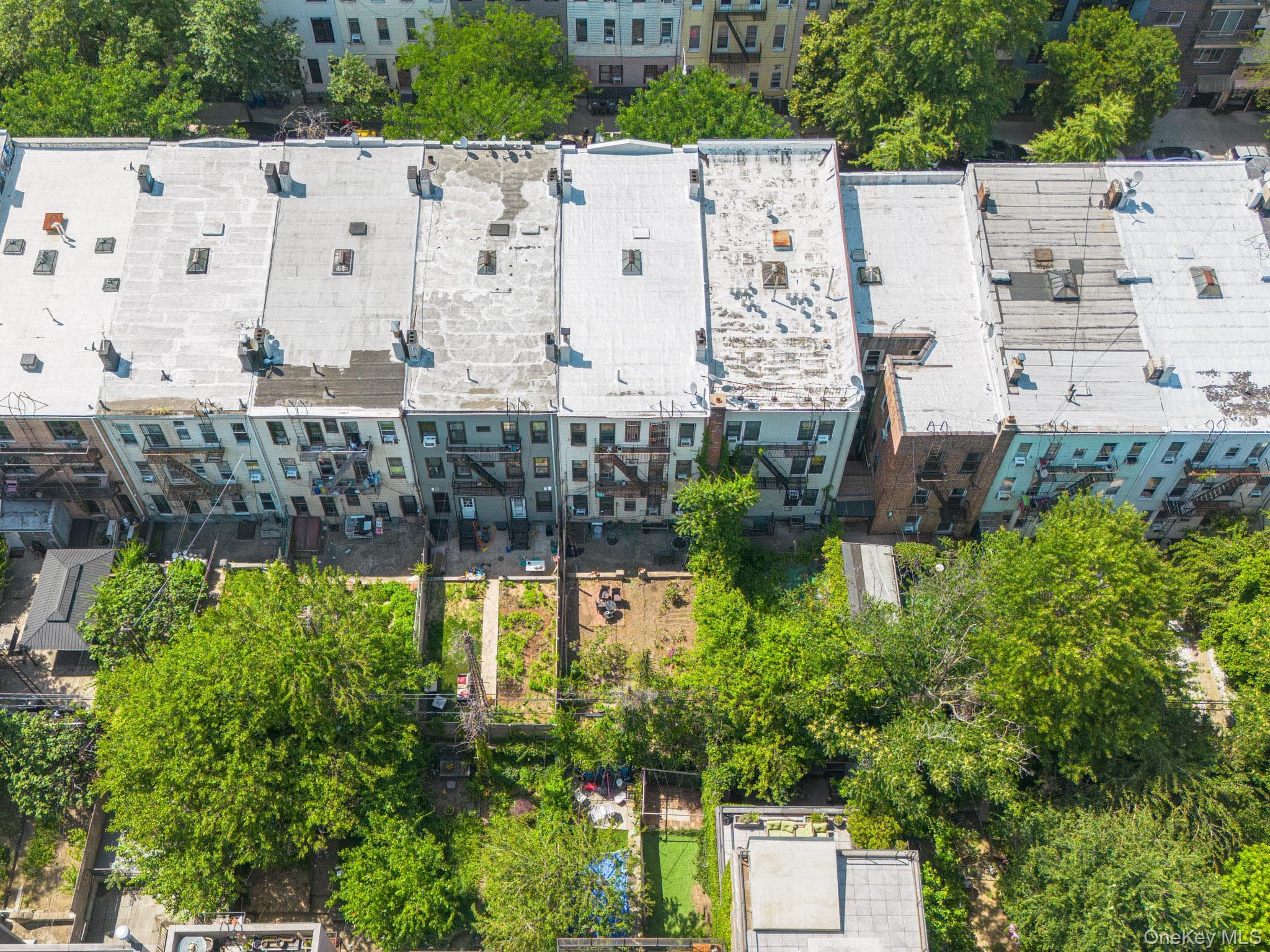 236 Suydam Street thumbnail 8