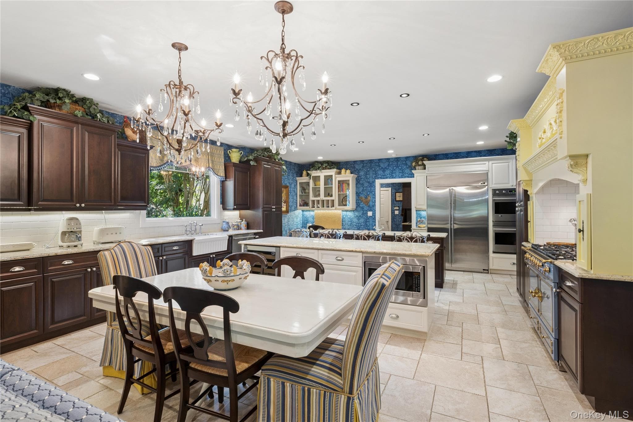 14 Esmond Avenue thumbnail 14