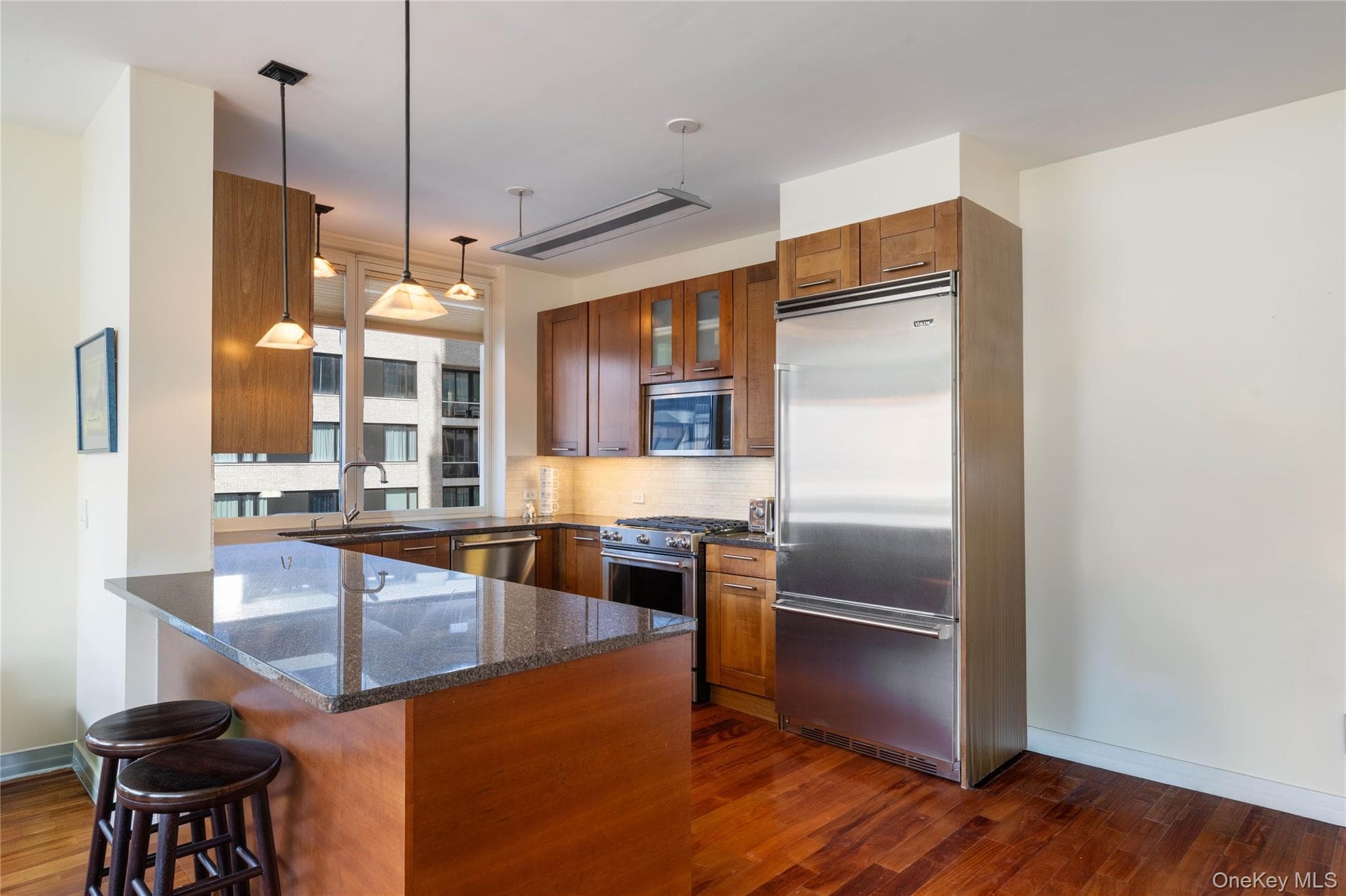 640 W 237th Street Unit: 4C thumbnail 4
