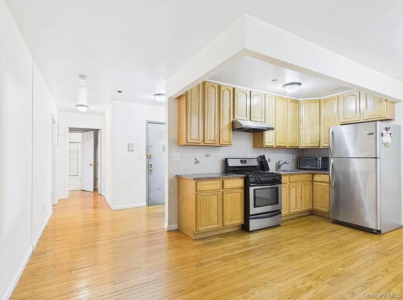 4135 67th St Unit: 2A thumbnail 9