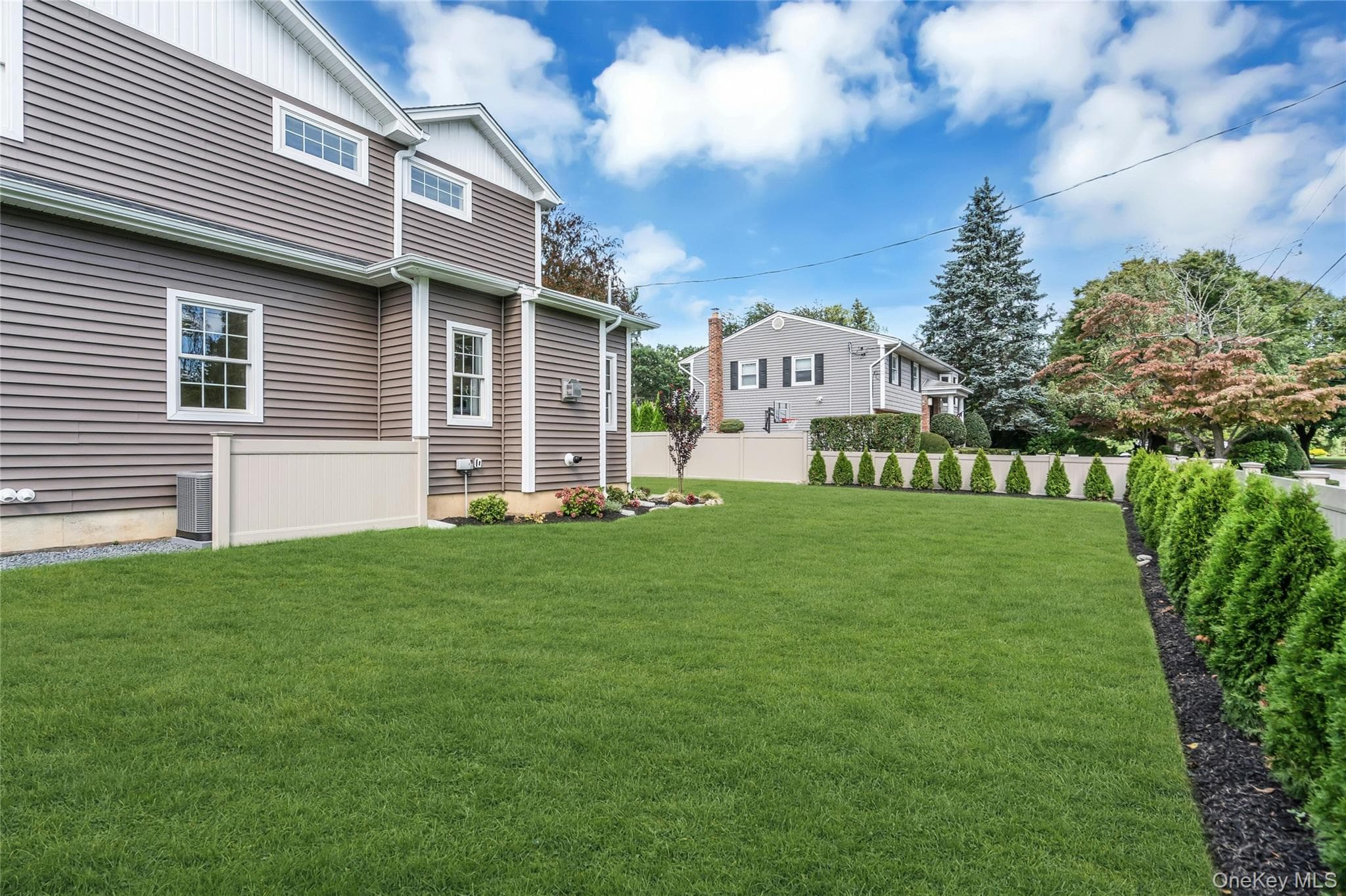 52 Linden Avenue thumbnail 32