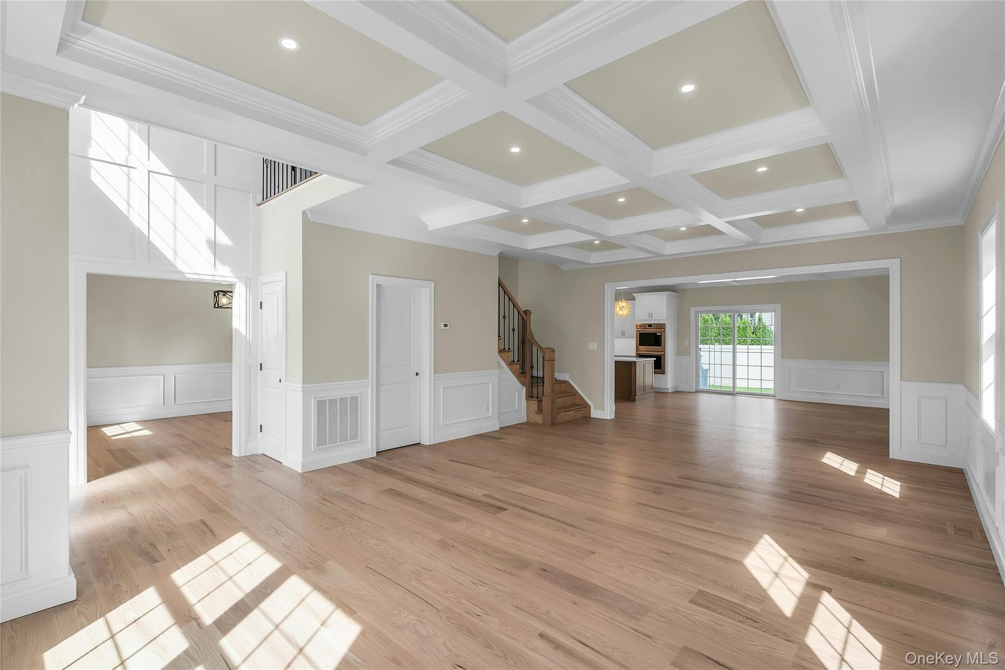 52 Linden Avenue thumbnail 5