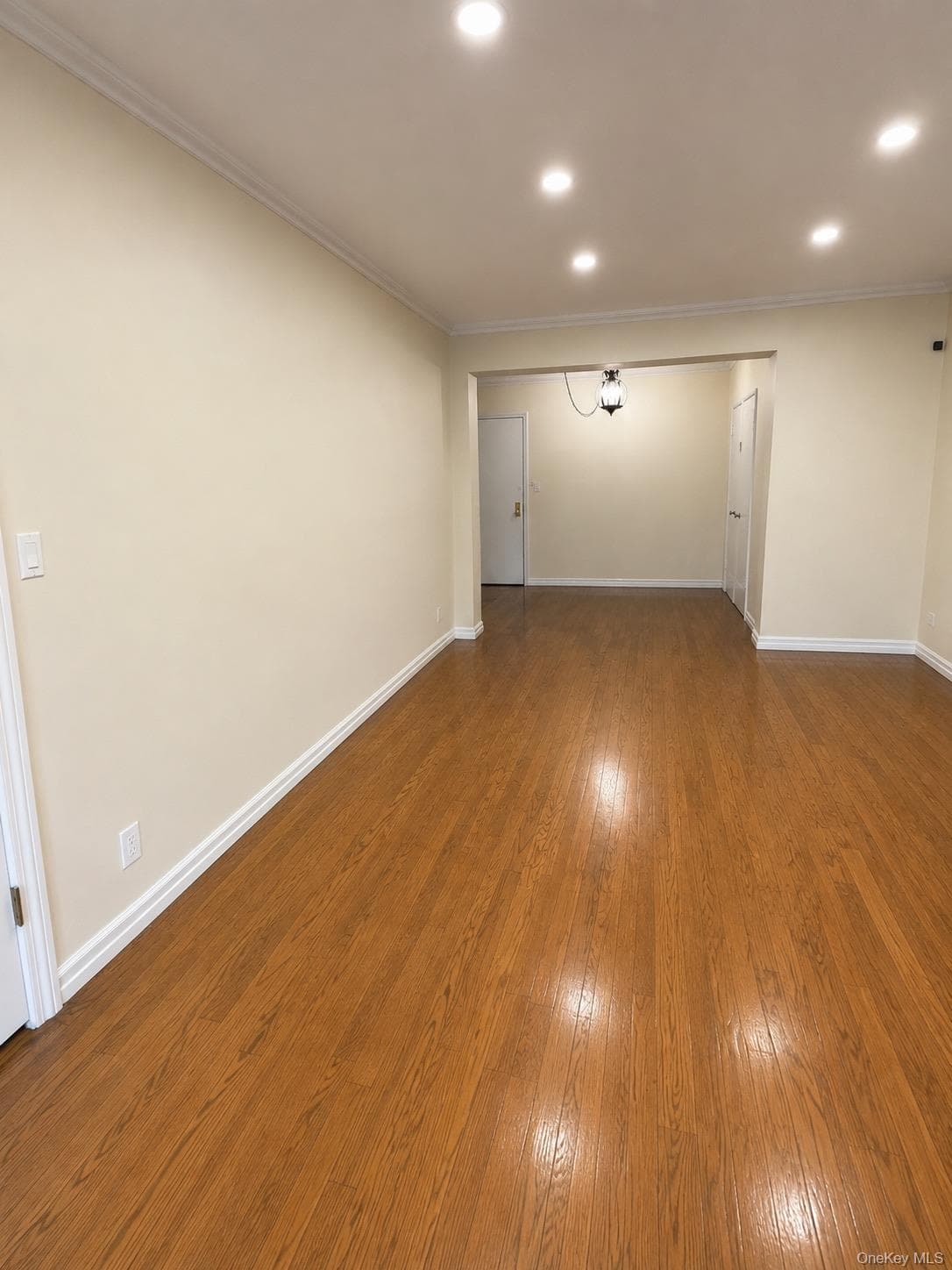 67-38 108th Street Unit: C27 thumbnail 4