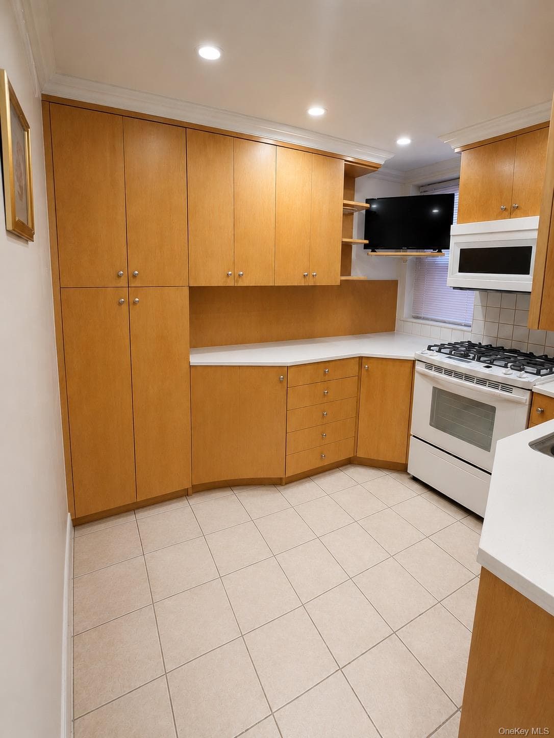 67-38 108th Street Unit: C27 thumbnail 7