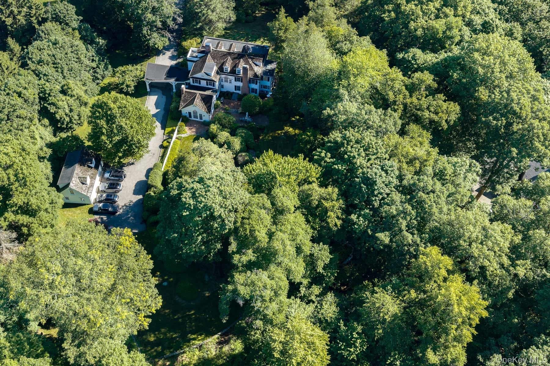 120 Scarborough Road thumbnail 40
