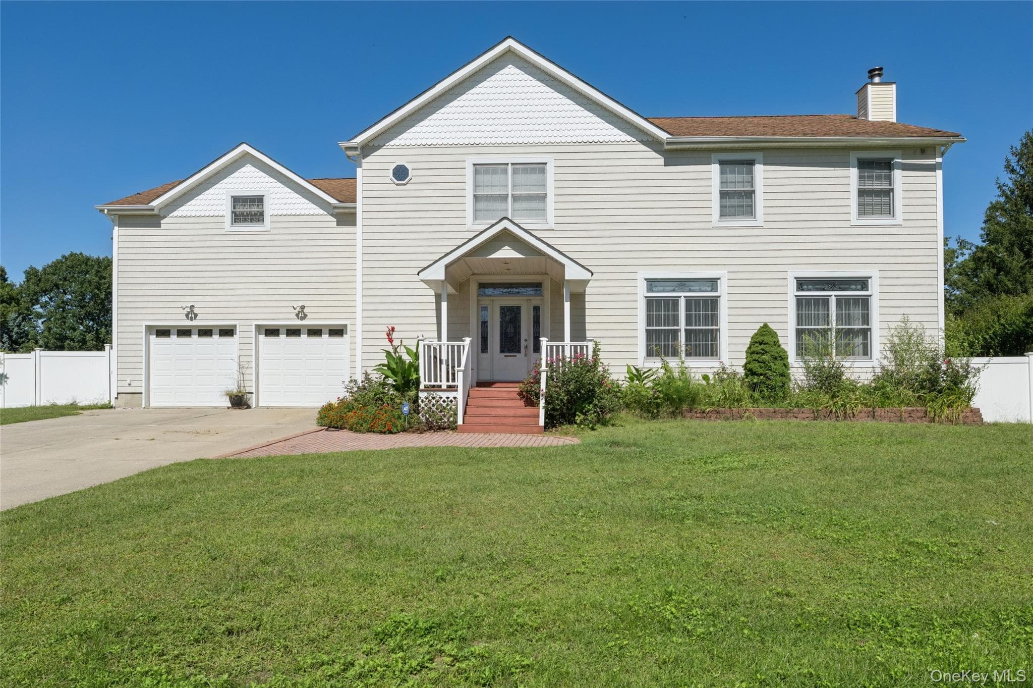 471 Southport Street photo 1