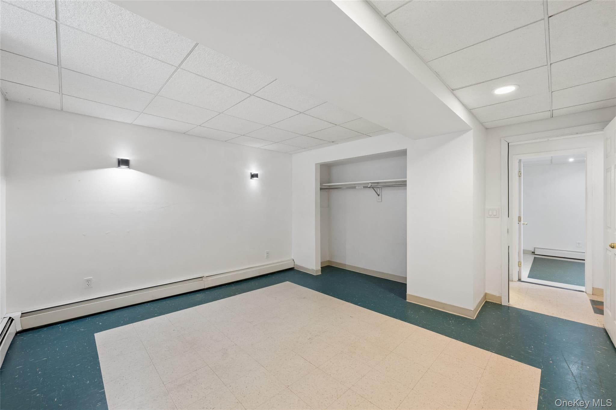 471 Southport Street thumbnail 31