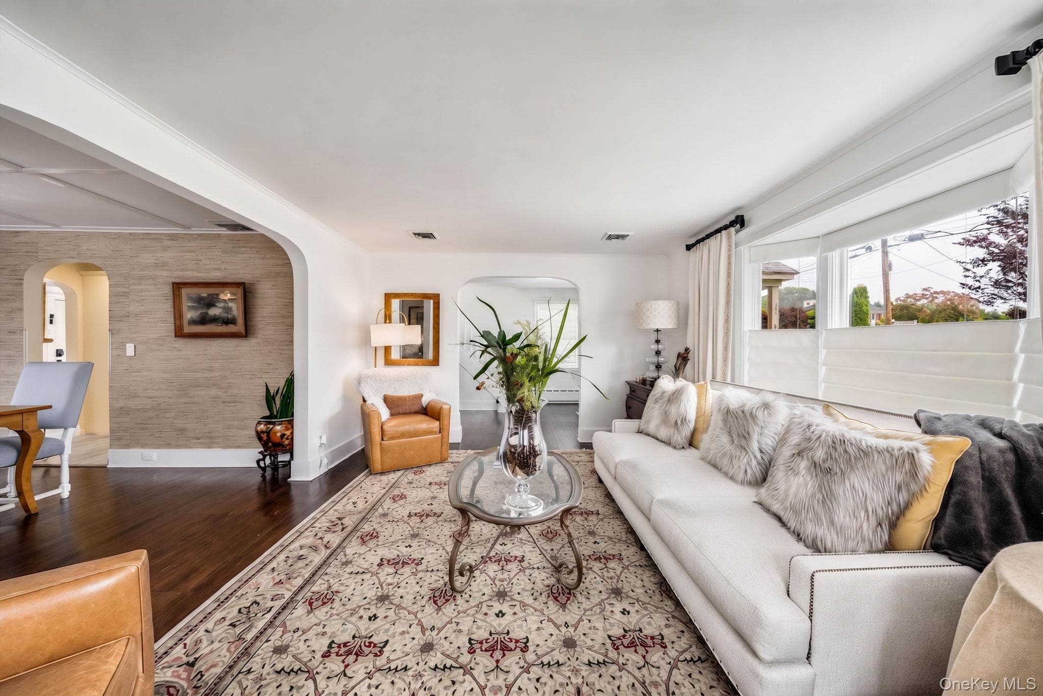 312 Riverside Drive thumbnail 8