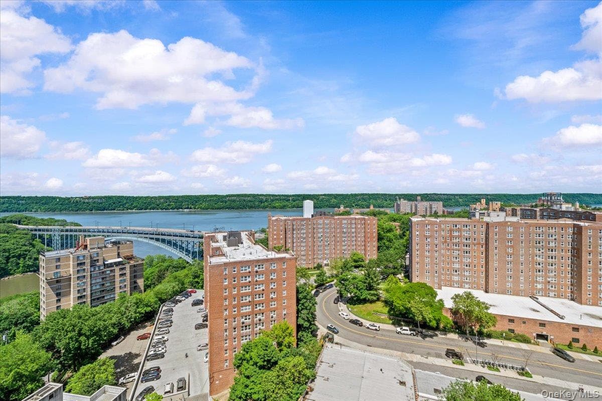 555 Kappock Avenue Unit: 21K, Bronx