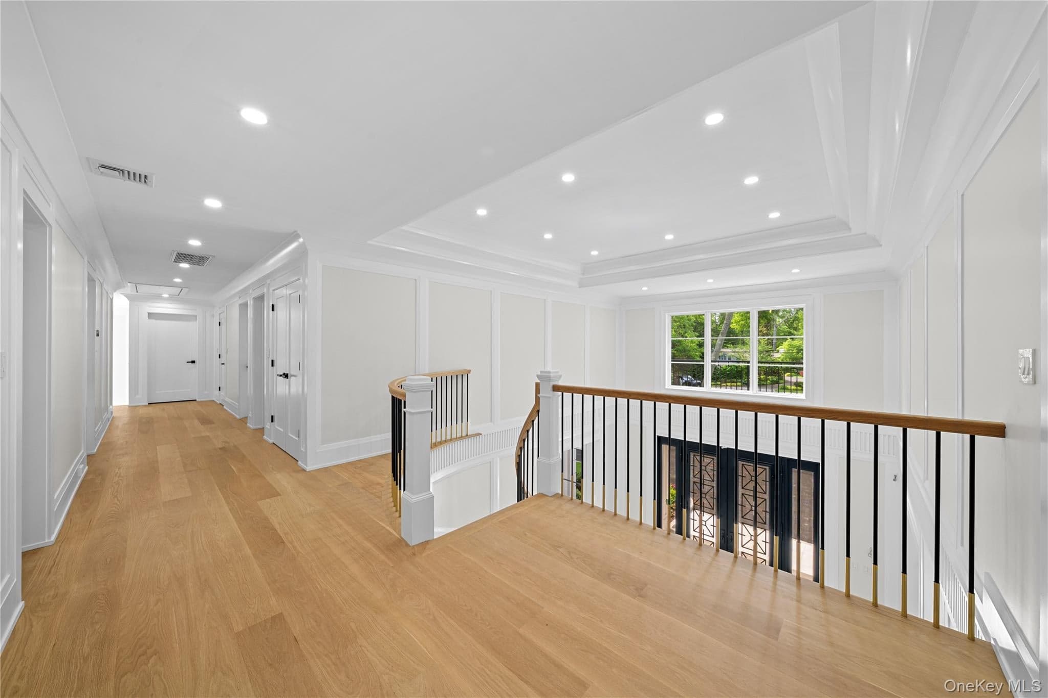 12 Quaker Ridge Drive thumbnail 26