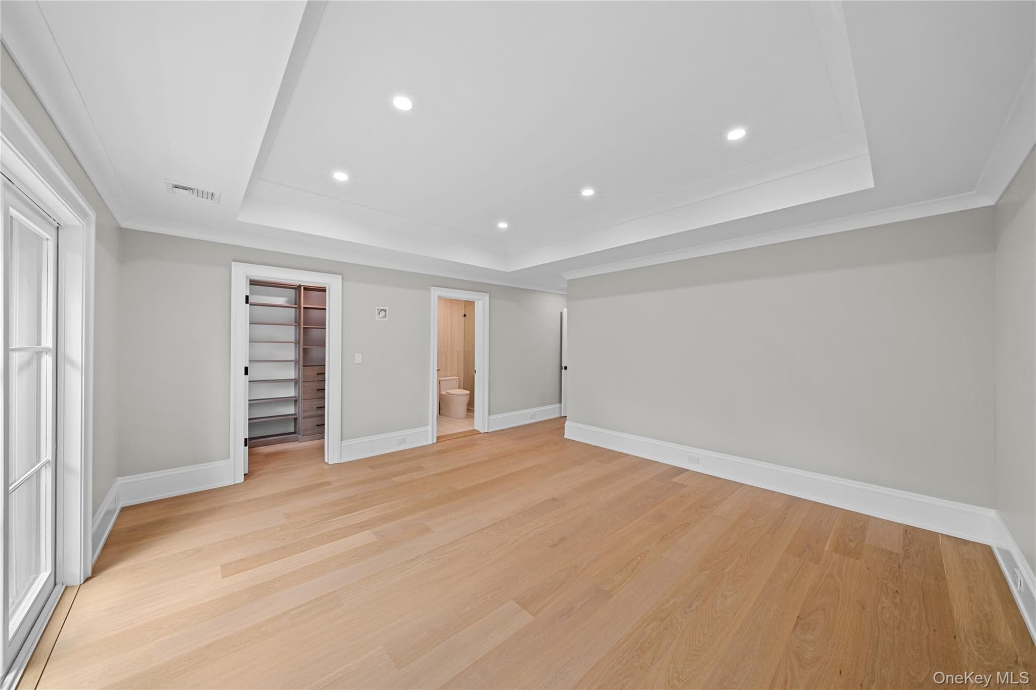 12 Quaker Ridge Drive thumbnail 39