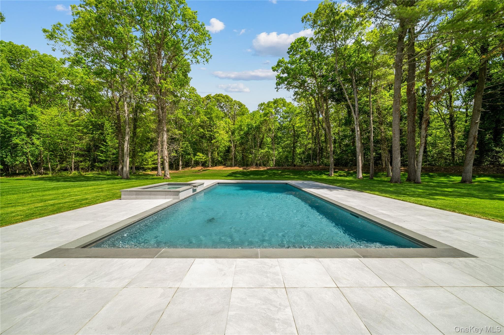 12 Quaker Ridge Drive thumbnail 42