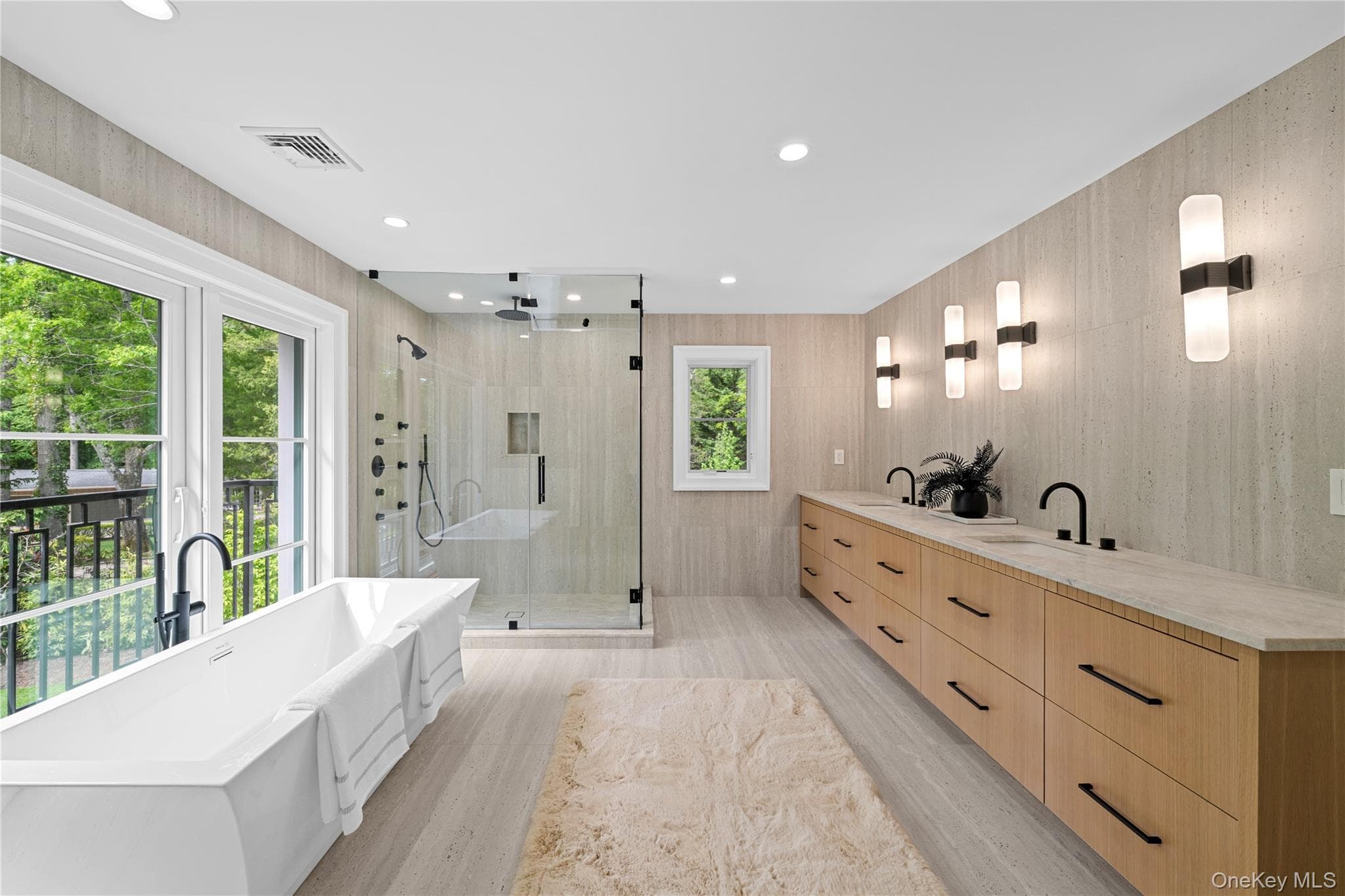 12 Quaker Ridge Drive thumbnail 33
