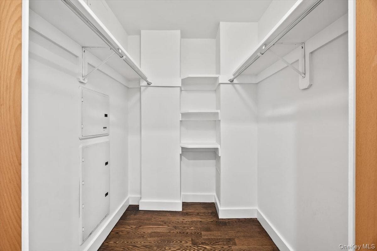 3135 31st Street Unit: 605 thumbnail 14