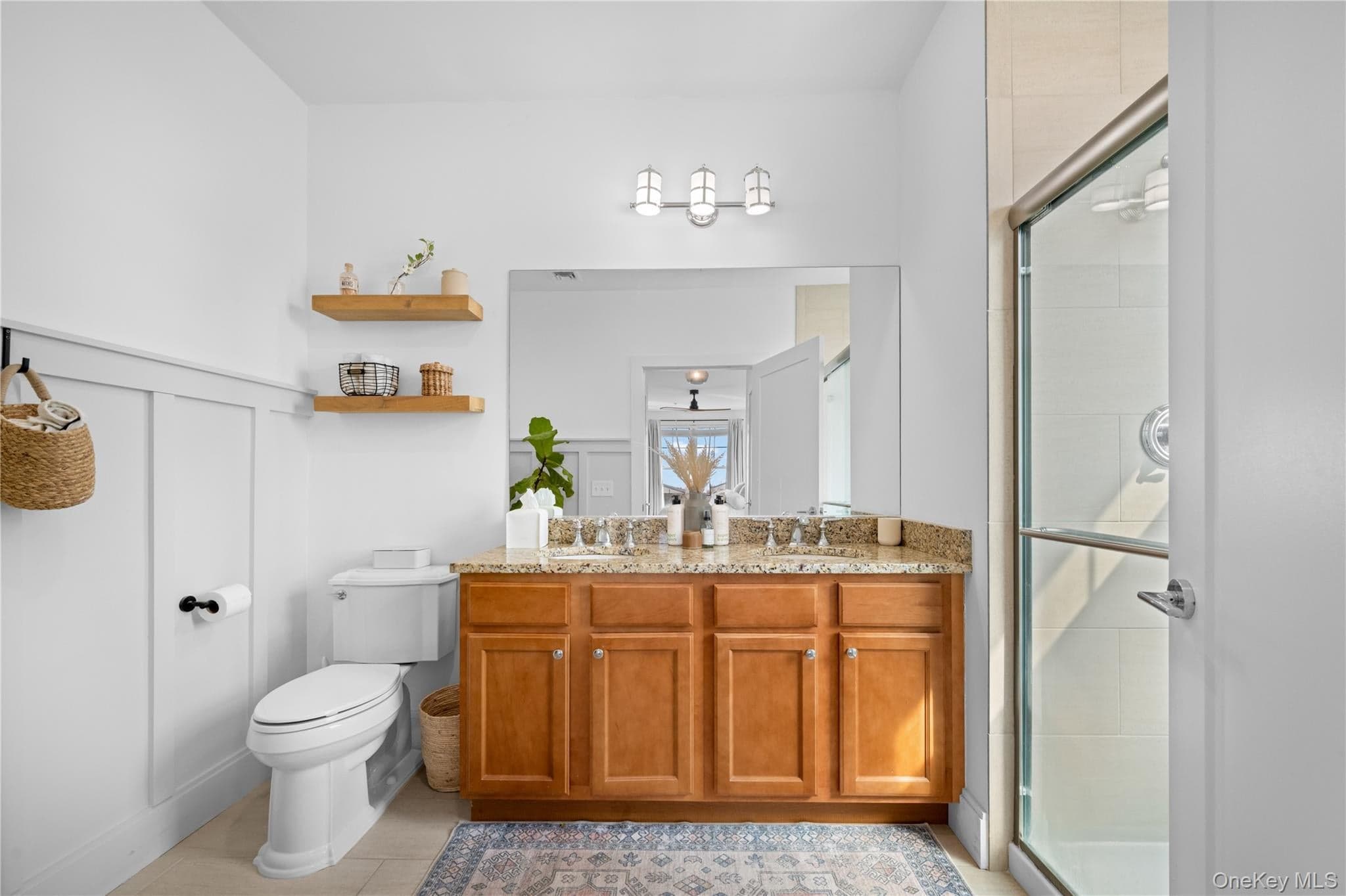 228 Marina Pointe Drive thumbnail 5