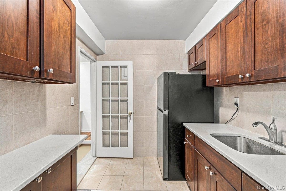 3815 149th Street Unit: 4L thumbnail 10