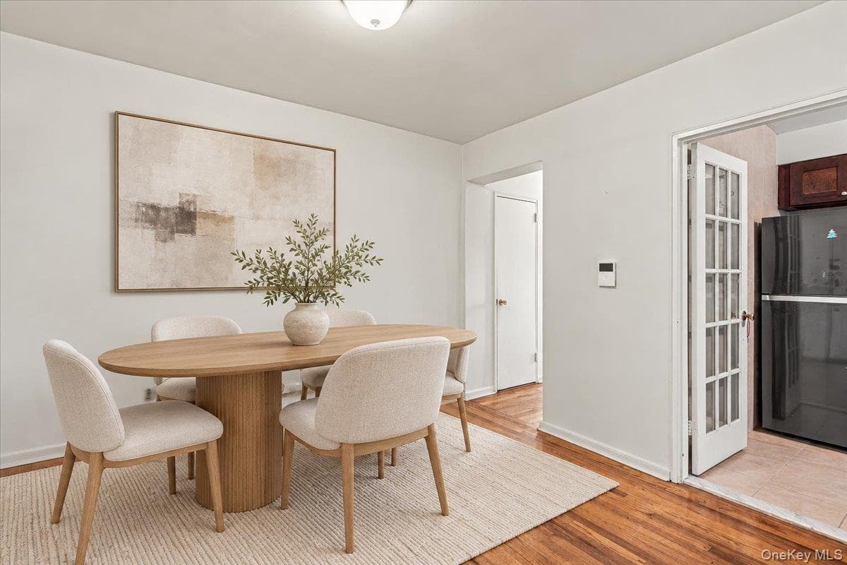 3815 149th Street Unit: 4L thumbnail 4
